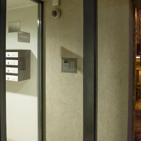 Apartment Muru Area And Self Check In *